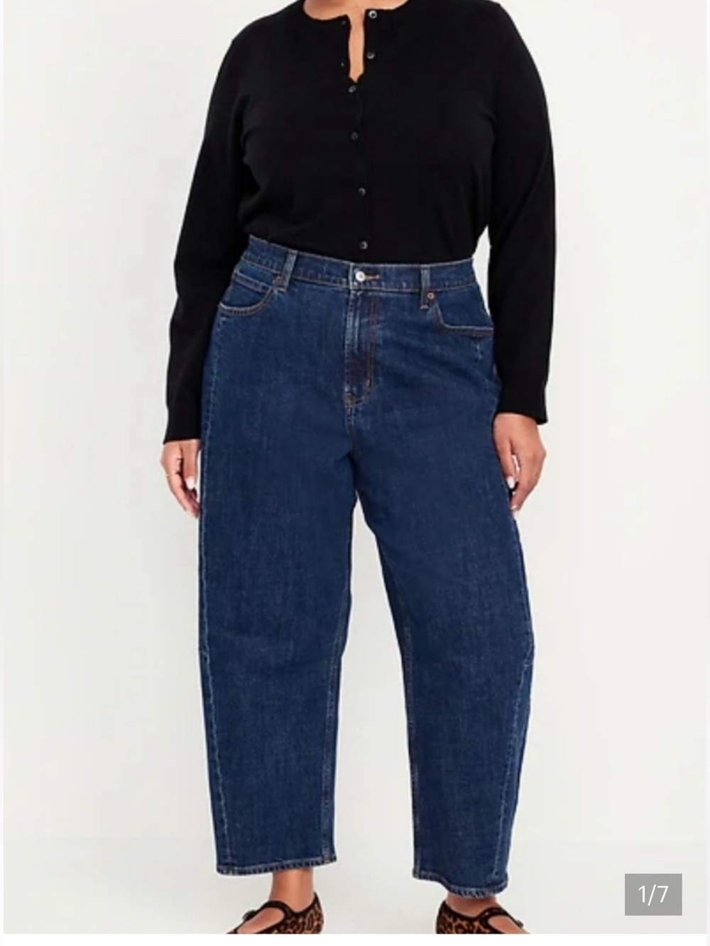 Old Navy WOW high rise WOW barrel leg jeans- NWT. Retail 48